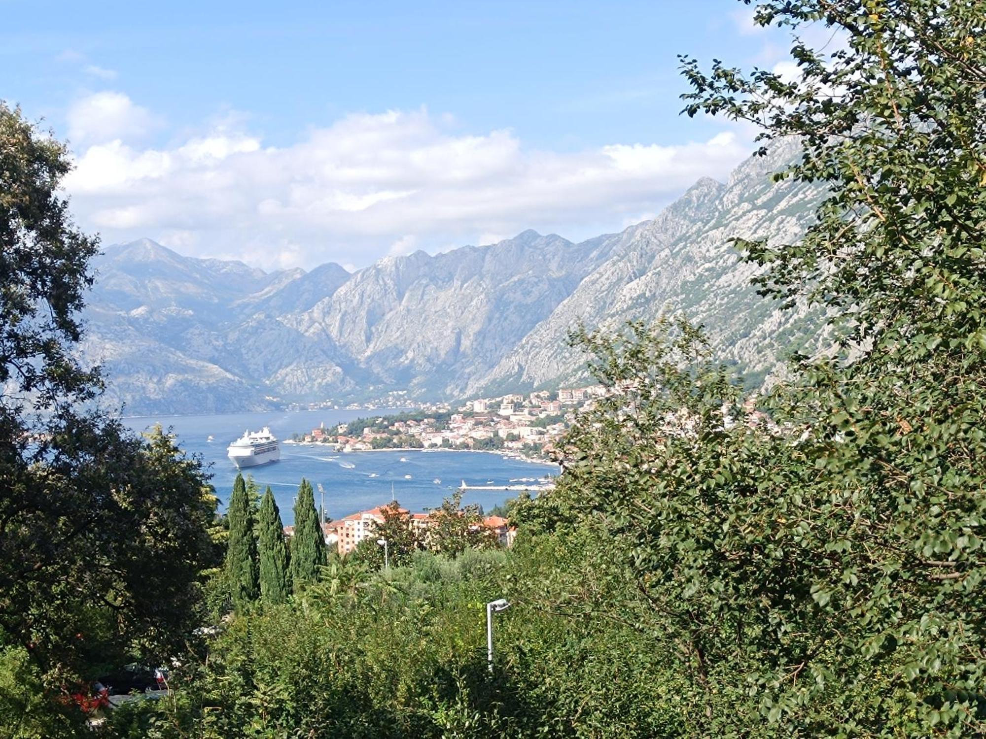 Radgost Kotor Apartments Экстерьер фото