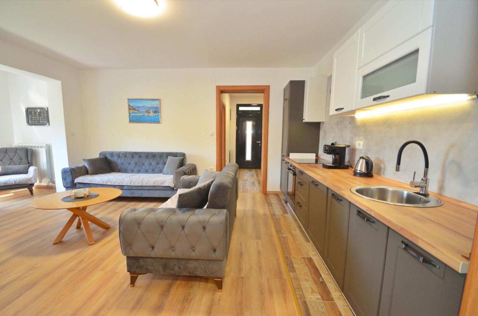 Radgost Kotor Apartments Экстерьер фото