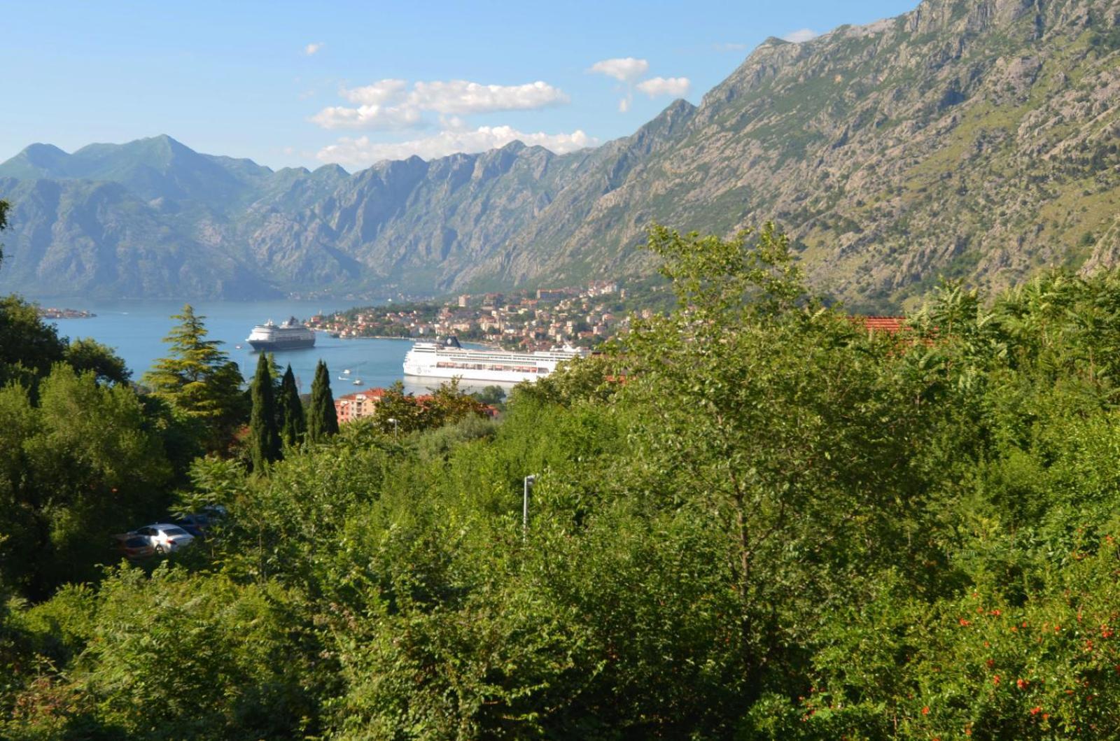 Radgost Kotor Apartments Экстерьер фото