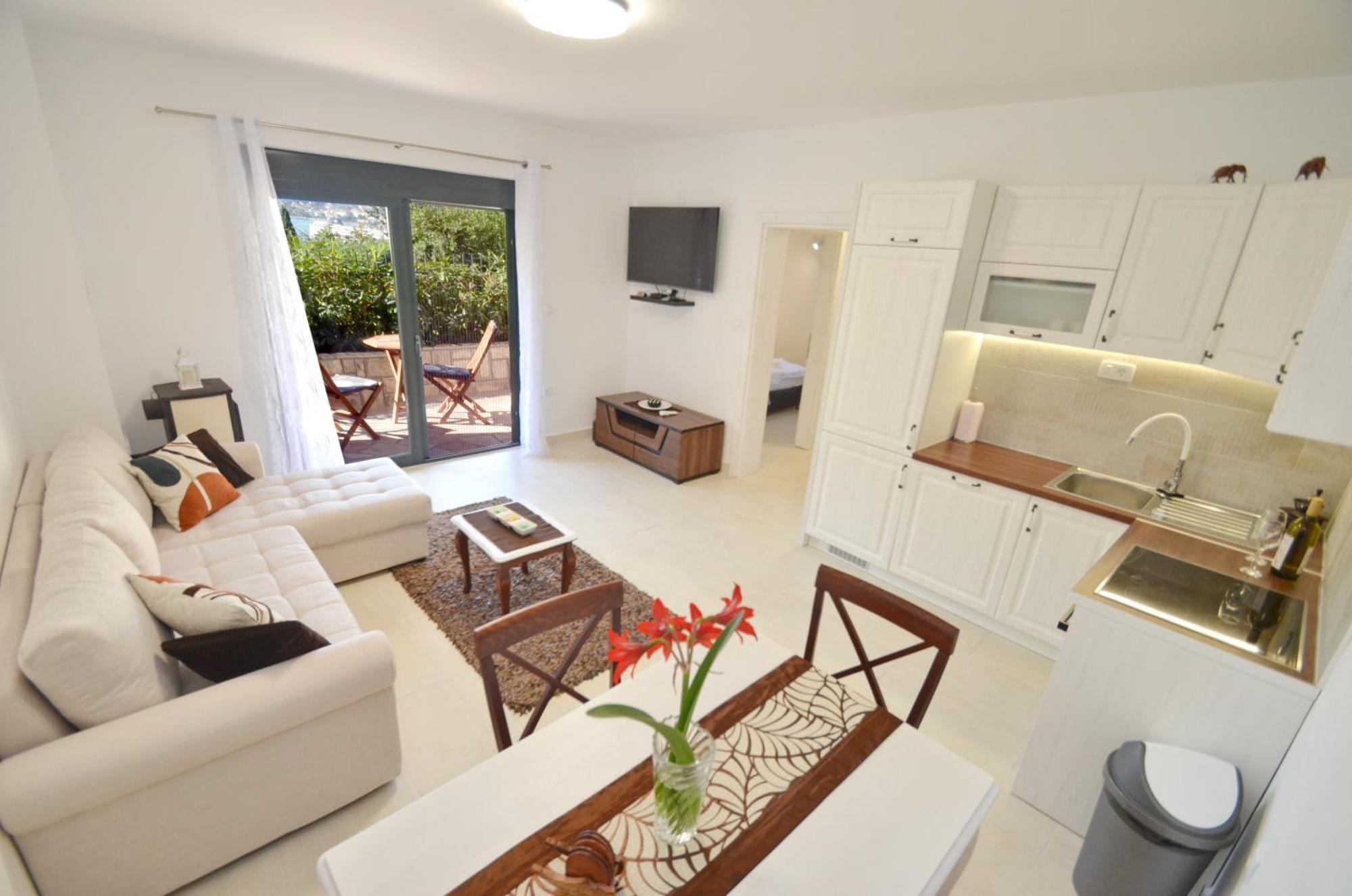 Radgost Kotor Apartments Экстерьер фото